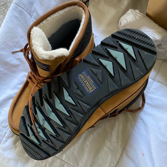 NEW IN BOX - Pendleton Wmn’s Torngat Boot - Size 9 - Picture 5 of 9